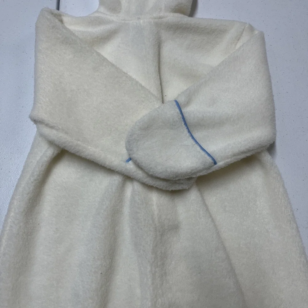 McBaby Fleece One‎ Piece Ivory Embroidered Teddy Bear Blue Trim Hooded Size 6-9M